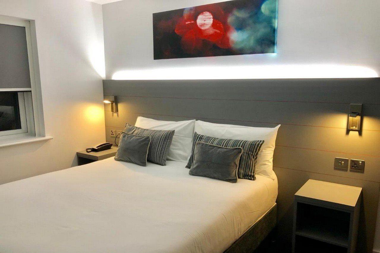 Ilford Hotel Goodmayes Eksteriør bilde