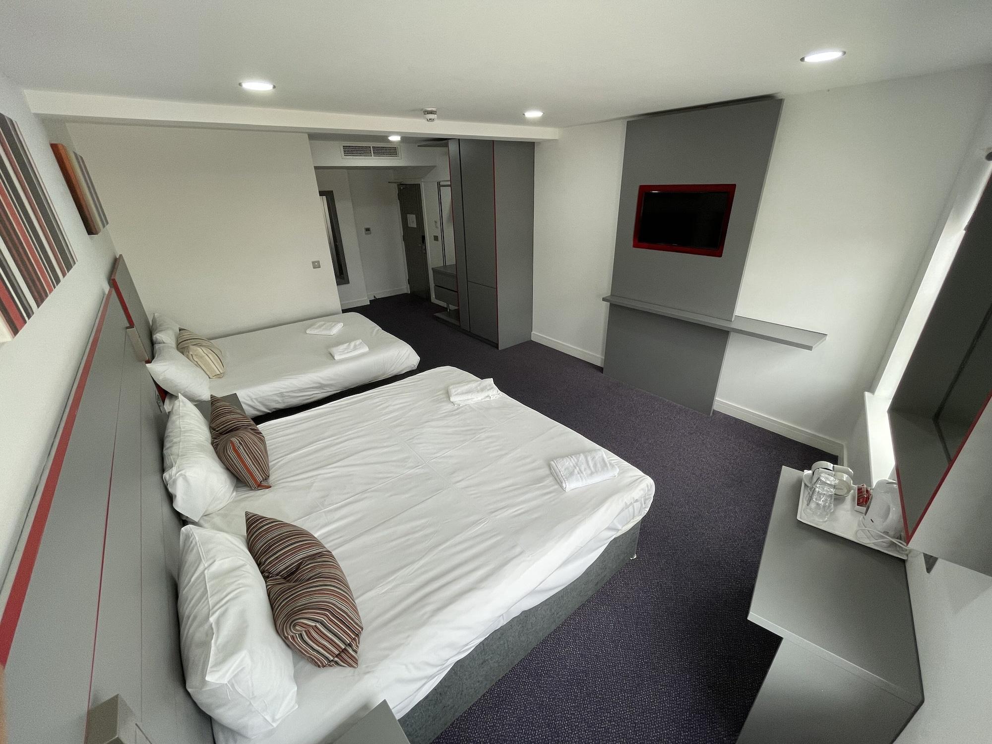 Ilford Hotel Goodmayes Eksteriør bilde