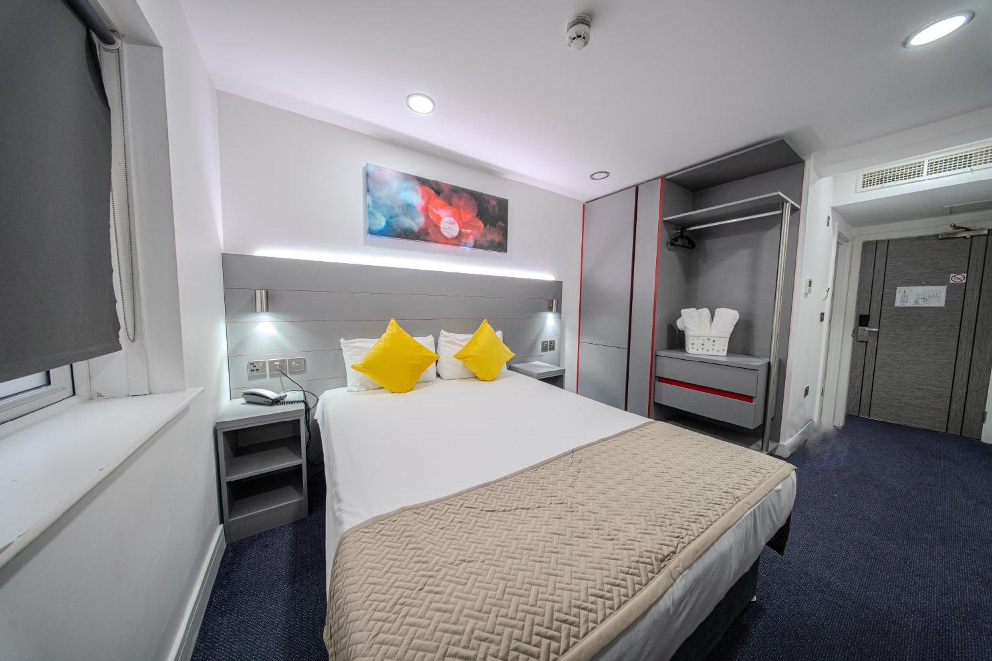 Ilford Hotel Goodmayes Eksteriør bilde